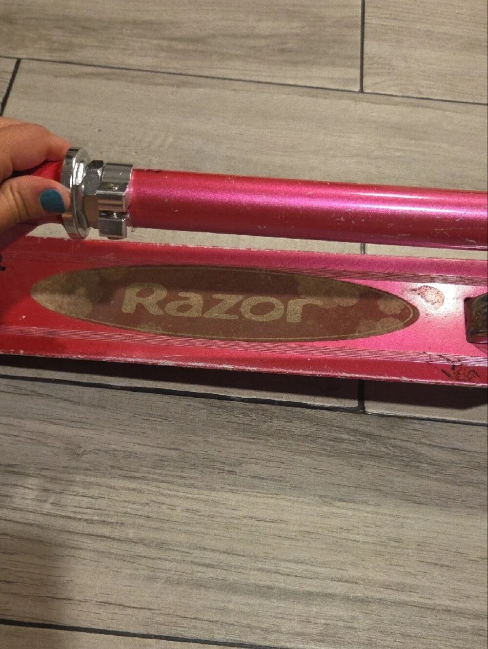Razor Pink Folding Kick Scooter with Purple Streamers
